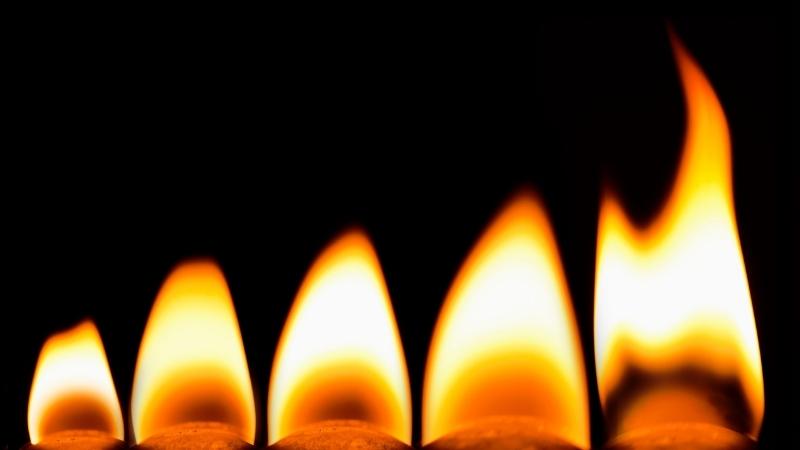 How to fix a yellow flame in a furnace